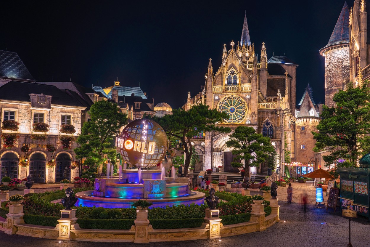 Top 20 Night Attractions in Da Nang