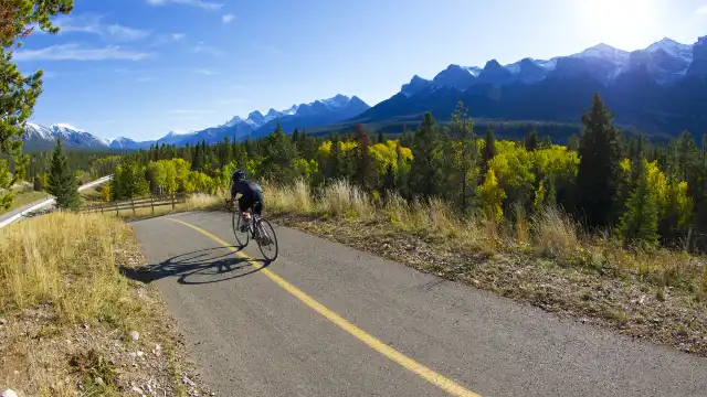 バンフ·レガシー·トレイル周辺のホテル