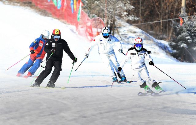 The 16th Dalian (Anbo) Hot Spring Ski Festival | Dalian