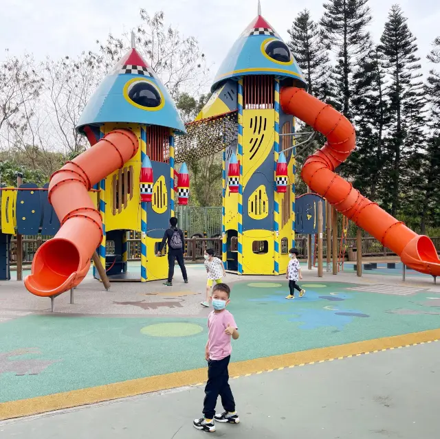 【 挑戰膽量的户外遊樂場 】