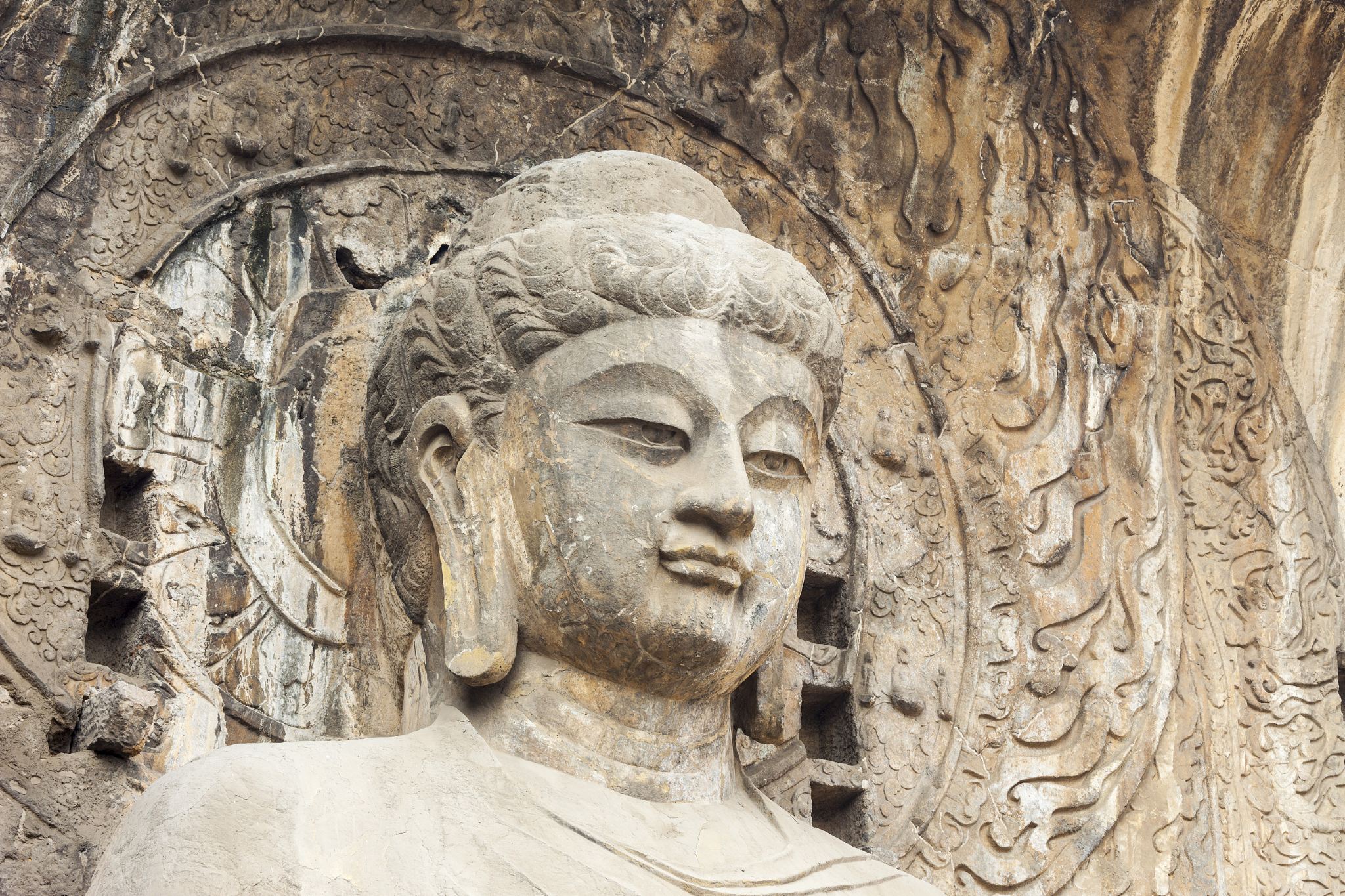 1-tägige Privatgruppe zu den Longmen-Grotten, dem Tempel des Weißen Pferdes und der Altstadt von Luoyang