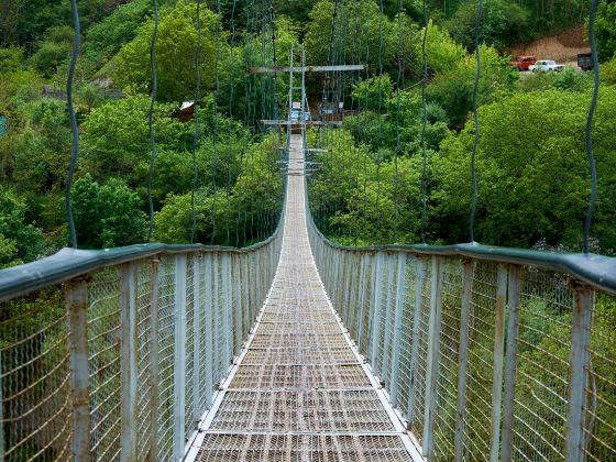 Bazhong Zhanghuai Mountain Tourist Area