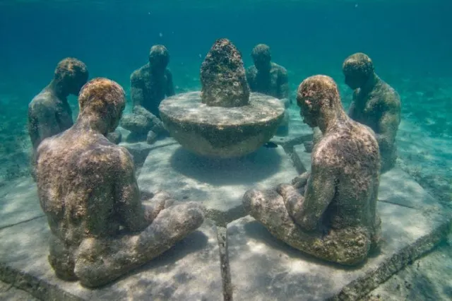 5 Things to Know About the Cancun Underwater Museum