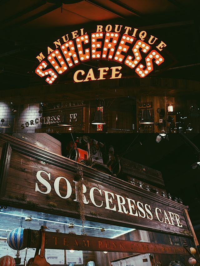 Steampunk, Witches, and Coffee! Oh my!