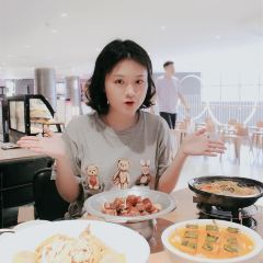 LIZHU User Photo