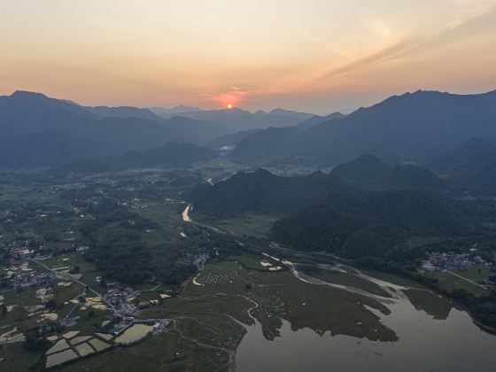 羅坑草原