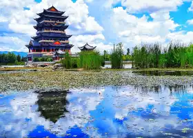 Qinghuahu Park