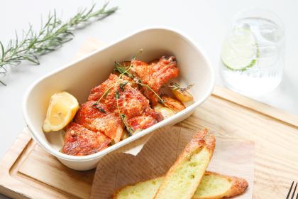 Crossing this pick Bistro