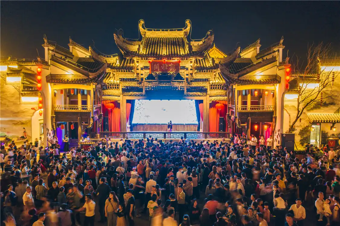 Hotels near Raozhou Ancient Town