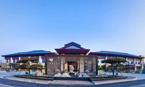 Taibaishan Yulongwan Hot Springs