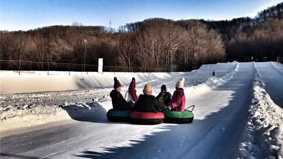 Mingshan Oasis Ski Resort
