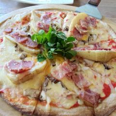 Cafe Paris User Photo