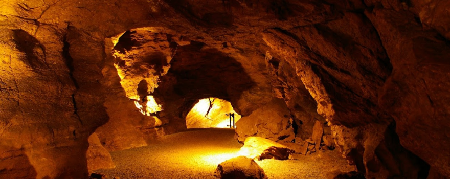 Aggertalhohle Runderoth