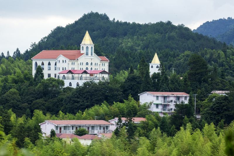 Baozhu Village