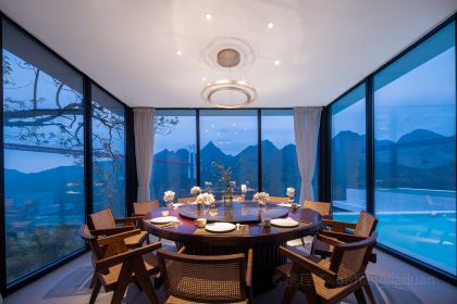 黄果树匠庐·阅山民宿·梧桐树餐厅·咖啡