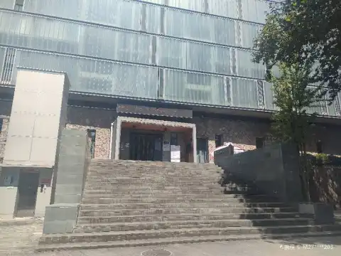 鄰近金華艾青紀念館的酒店