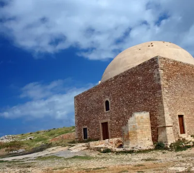 Hotels near ΠΟΛΕΜΙΚΟ ΜΟΥΣΕΙΟ - ΠΑΡΑΡΤΗΜΑ ΚΑΛΑΜΑΤΑΣ