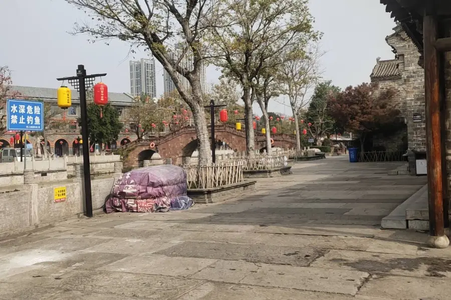 Yingshangguan Zhonglao Street