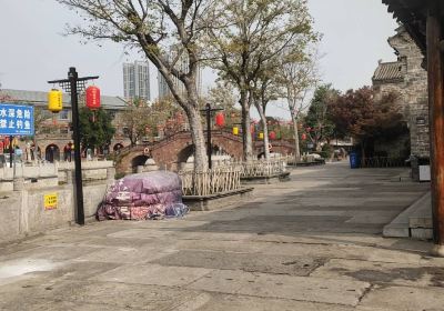 Yingshangguan Zhonglao Street