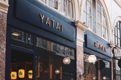 Yatai Ramen Pyramides