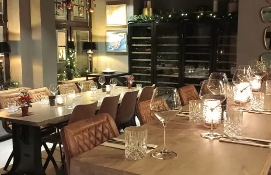 Tafelen bij Zeeuws Meisje