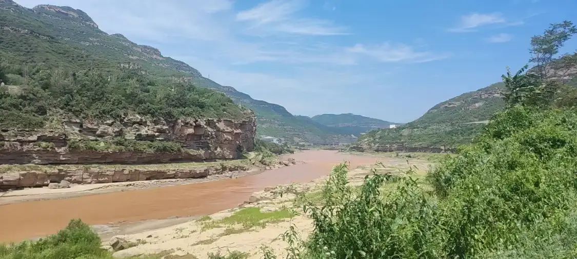 Отели рядом с достопримечательностью «Xiaochuanwo Sceneic Area»