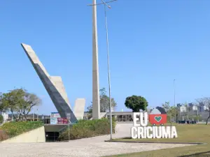 Parque Municipal Prefeito Altair Guidi (Parque Centenário)