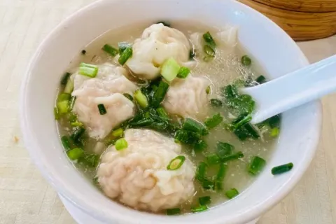 愛群食店（銀潭二路店）