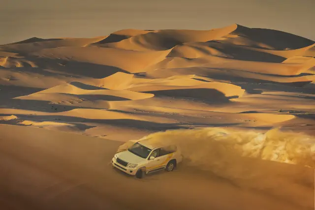 Off-road Adventures in Abu Dhabi