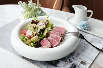 1986 SKYBAR Restaurant&Lounge