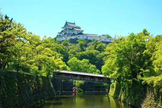 Hotel berhampiran Wakayama Castle