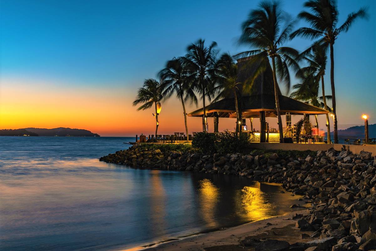 0102t12000mdrfztn188D_C_1200_800_Q70.jpg?proc=source%2ftrip