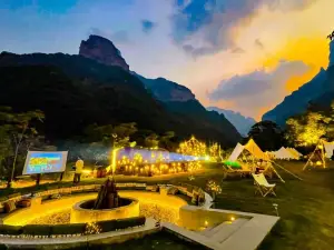 Popular Night Attractions in Xinxiang