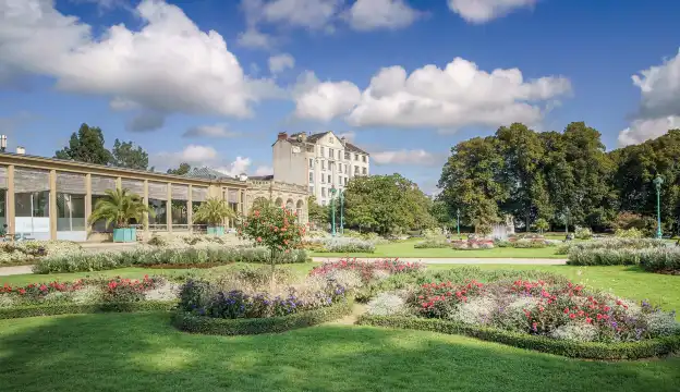 タボール公園周辺のホテル