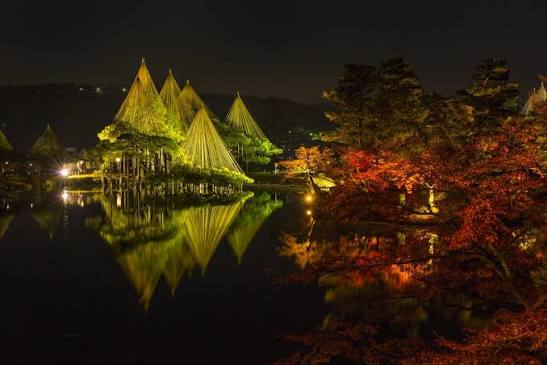 Kanazawa Castle & Kenrokuen Autumn Illumination | Kanazawa