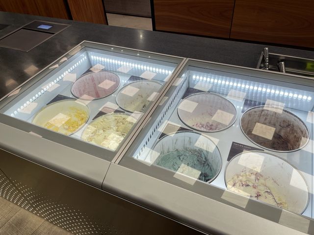 100가지맛의 배스킨라빈스ఇ