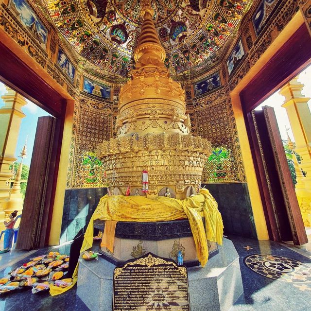 พระมหาเจดีย์​ 500​ ยอด