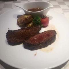 Lawry's The Prime Rib User Photo