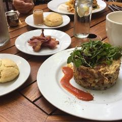 Ramos House Cafe User Photo