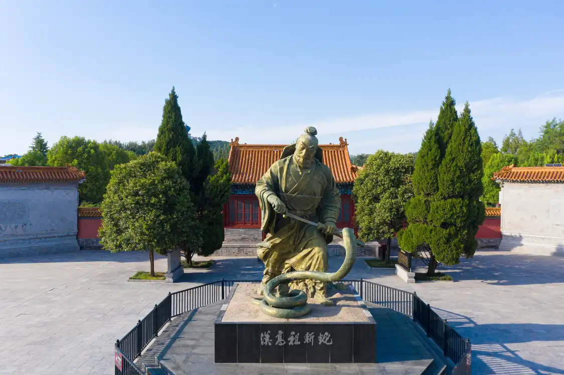 Hotels near Tablet of liubang Cutting the Snake