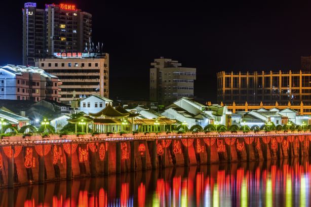 Meijiang Night Cruise