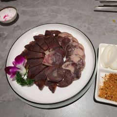 楼兰小洞天·新疆清真菜(溪悦荟店) User Photo
