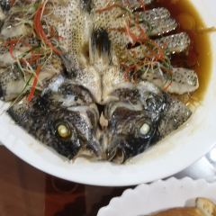 无量山坡顶饭店有限公司(南涧店) User Photo