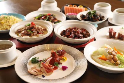 遵化金融街古泉皇冠假日酒店·彩丰小馆中餐厅