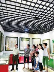 Luoyang Luowei Junpin Museum