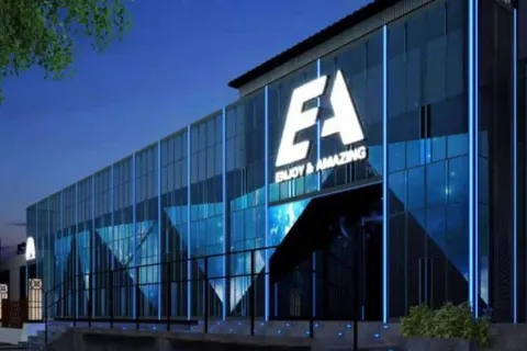 EA CLUB