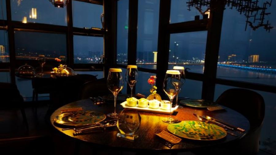 Model 鹿港·筵·文化艺术高级餐厅