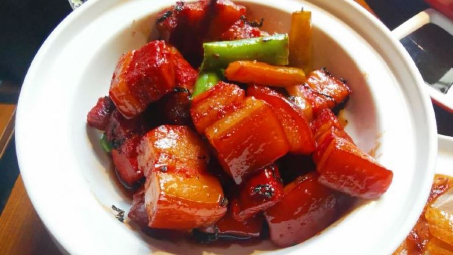 興艺坊·牡丹烤鸭(应天门店)