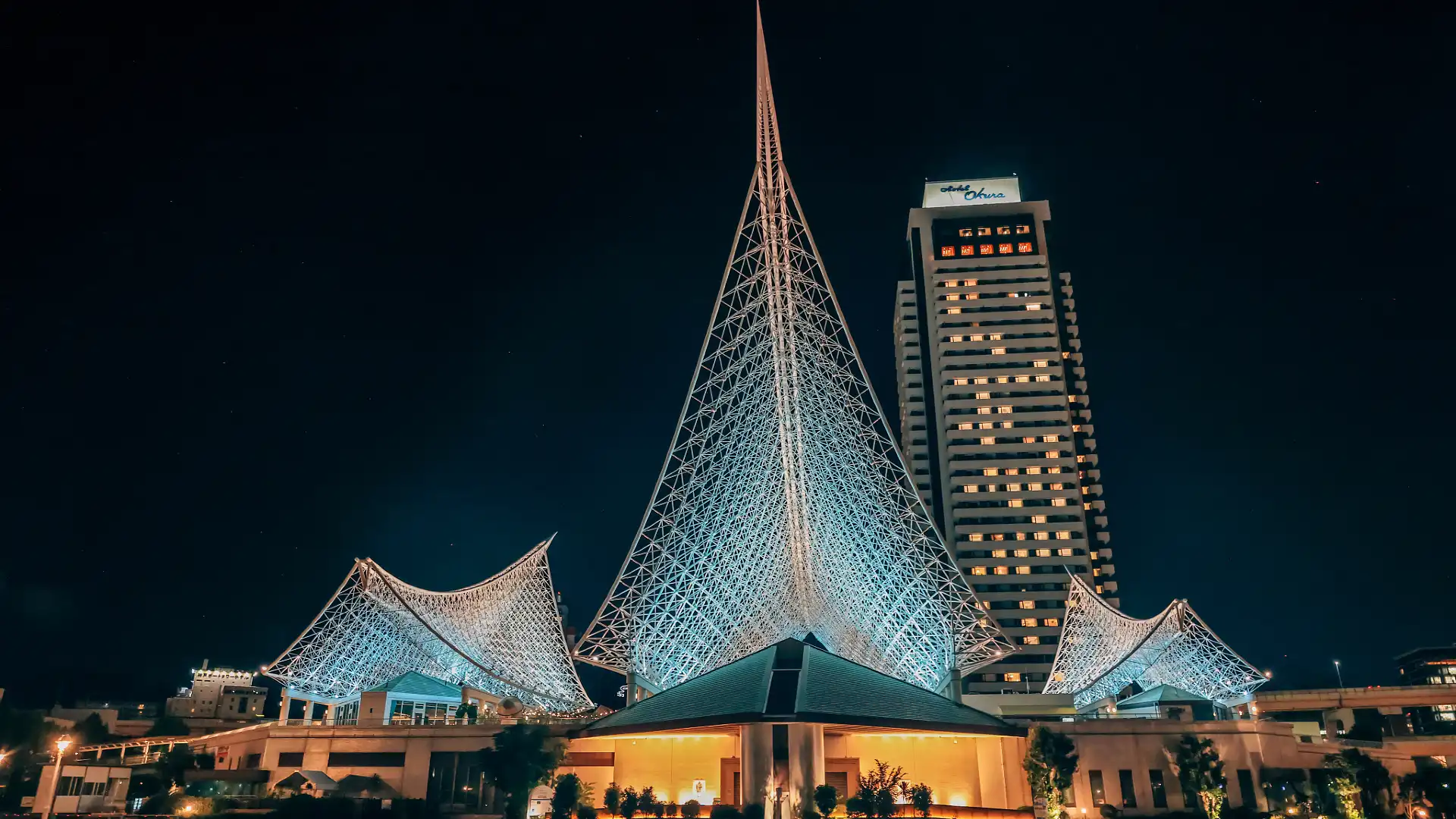 Hotels near Meriken Park