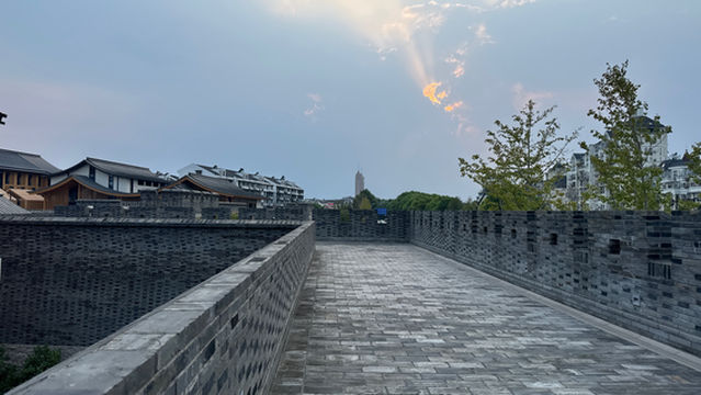 Shaoxing City Wall Scenic Area